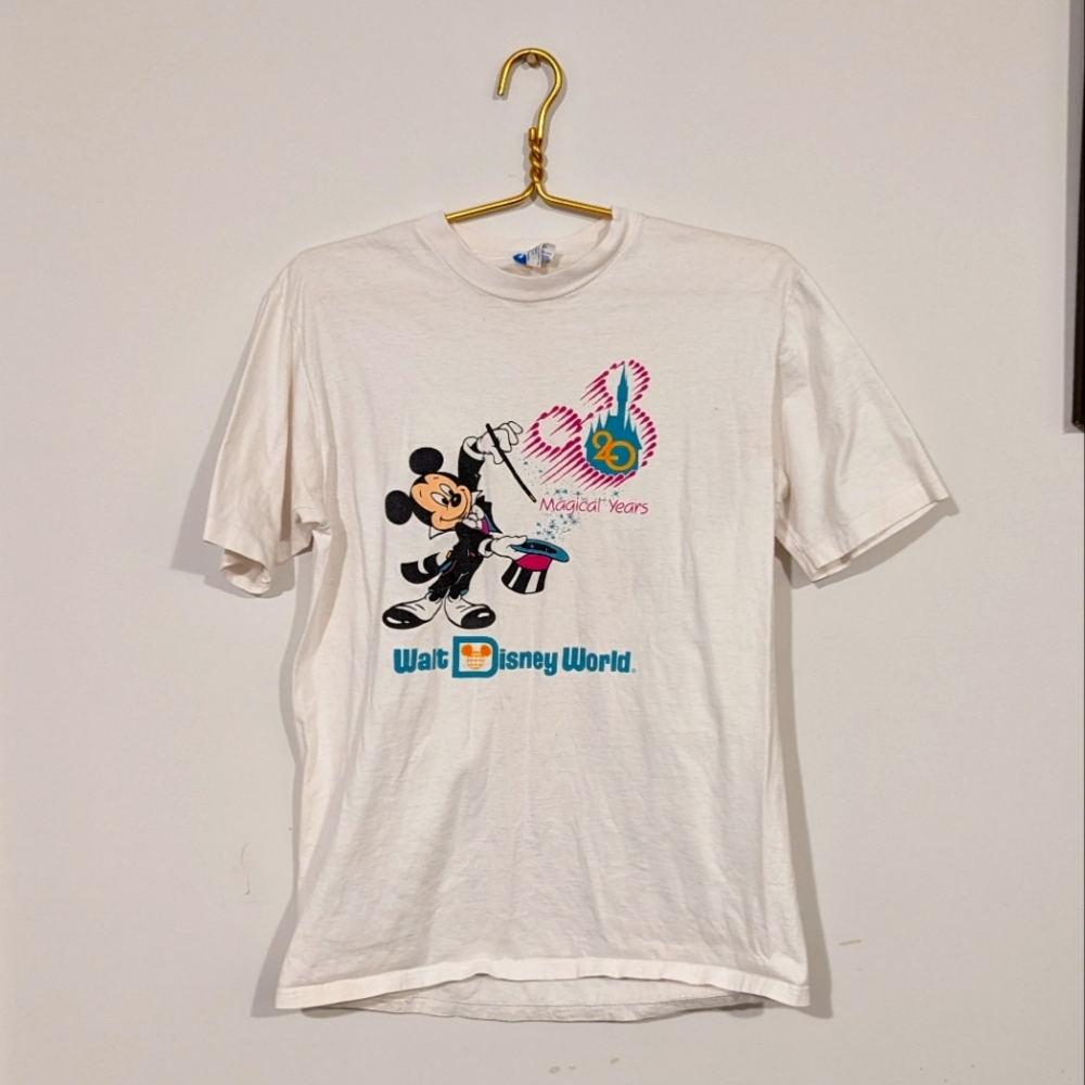 Vintage Walt Disney World shirt